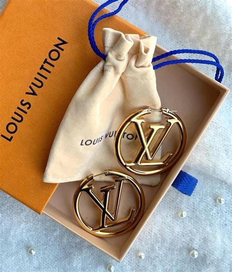 small lv earrings